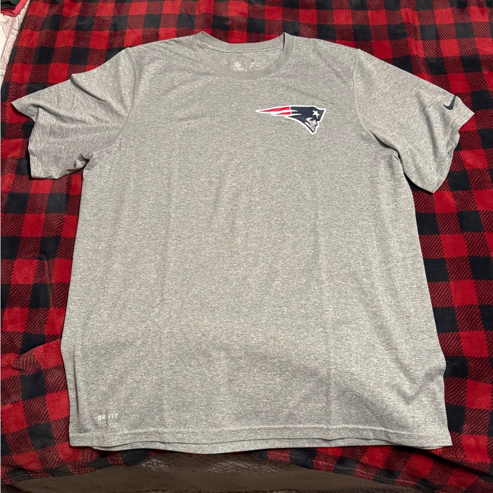 Nike Men's Gray New England Patriots T-Shirt XL